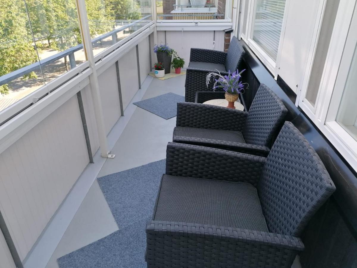 City Centre Apartment Siilinjaervi Bagian luar foto